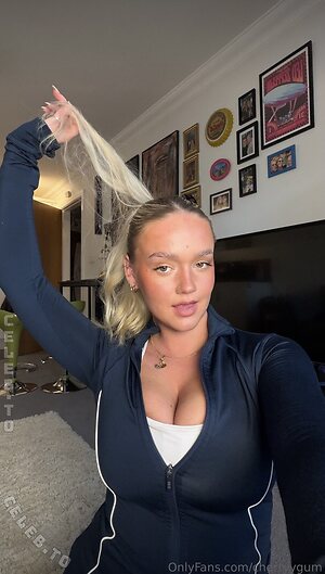 cherryygum Nude Leaked Photo #9