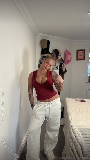 cherryygum Nude Leaked Photo #14