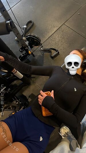 Chevelly Nude Leaked Photo #6