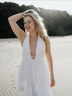 Chiara Tews Nude Leaked Photo #3