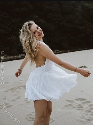 Chiara Tews Nude Leaked Photo #8