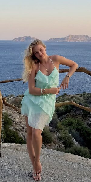 Chiara Tews leaked photo #156