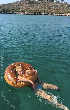 Chiara Tews leaked photo #177