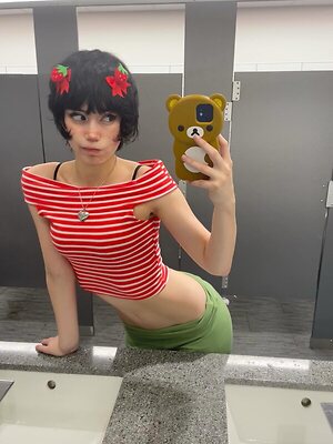 chickenburgerbaby leaked photo #8