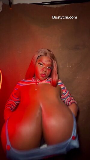 Chioma Lovv leaked photo #4