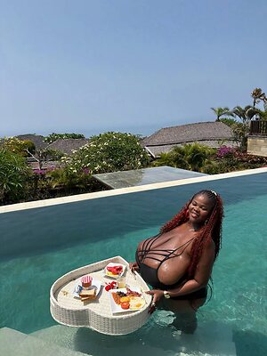 Chioma Lovv leaked photo #50