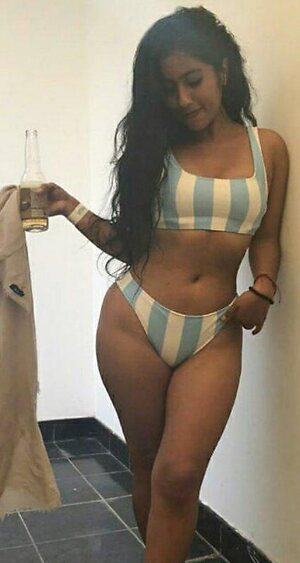 Chiphilary_blog leaked photo #53