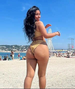 Chiphilary_blog leaked photo #109