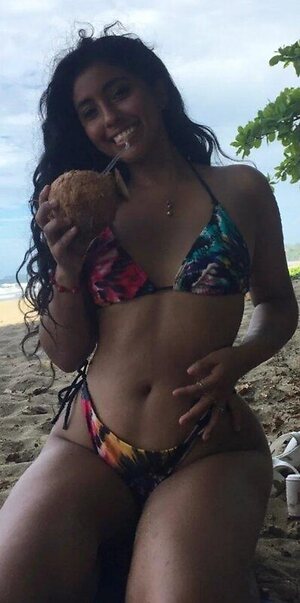 Chiphilary_blog leaked photo #168