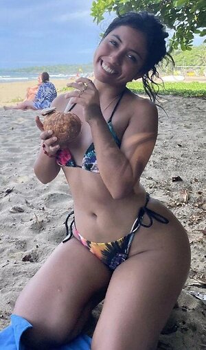 Chiphilary_blog leaked photo #169