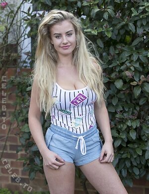 Chloe Ayling photo