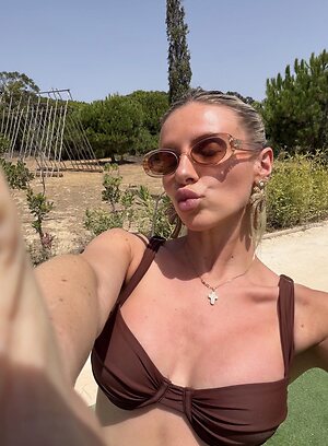 Chloe Burrows leaked photo #4