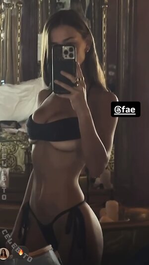 Chloe Campbell leaked photo #57
