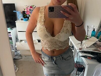 Chloe J Nude Leaked Photo #3