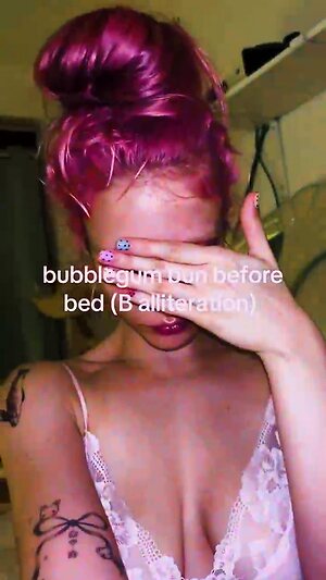 Chloe Moriondo leaked photo #2