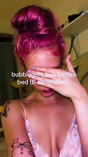 Chloe Moriondo leaked photo #3