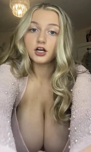 Chloe O Nude Leaked Photo #18