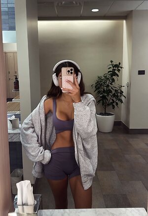Chloe Parker leaked photo #246