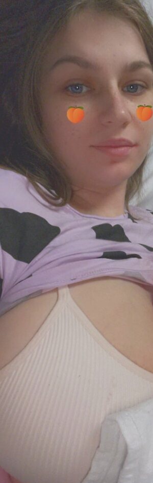 Chloe T. Nude Leaked Photo #5