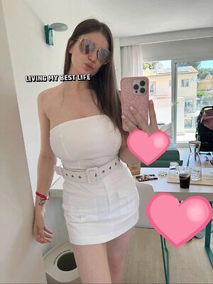Chloe T. Nude Leaked Photo #30