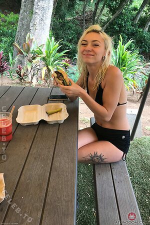 Chloe Temple Nude Leaked Photo #108