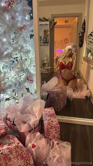 Chloe yummy Nude Leaked Photo #31