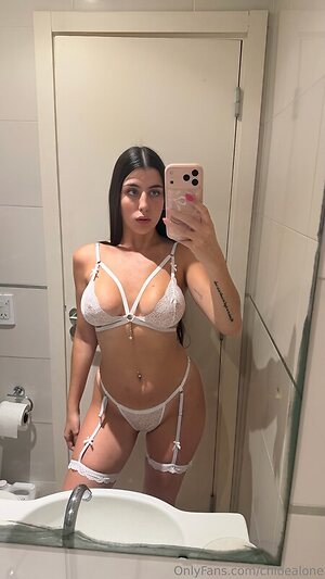 Chloe leaked photo #5