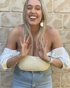 Chloe leaked photo #68