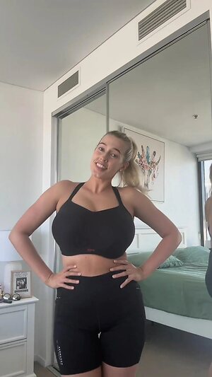 Chloe leaked photo #112