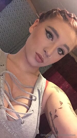 Chloee Mae Nude Leaked Photo #37