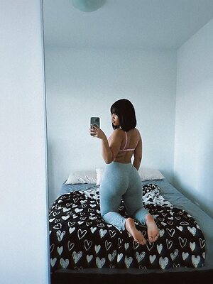 chloeleeadams leaked photo #48