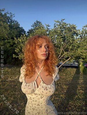 Chloeziva Nude Leaked Photo #42
