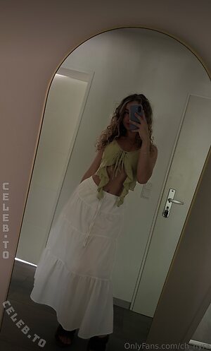 Ch_Nyra Nude Leaked Photo #59