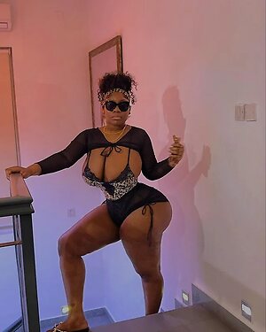 Chocolate wild Nude Leaked Photo #9