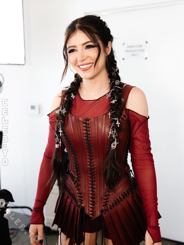 Chrissy Costansa photo