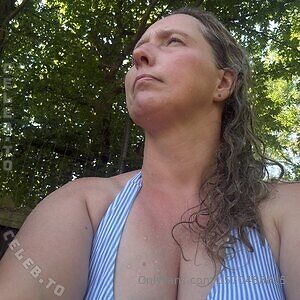 Chrissy photo