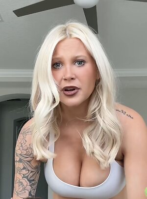 christenwhitman leaked photos