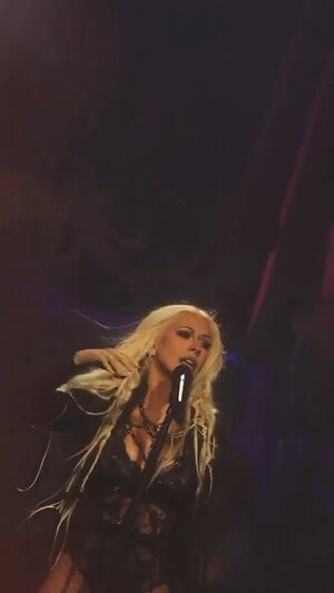Christina Aguilera leaked photo #111