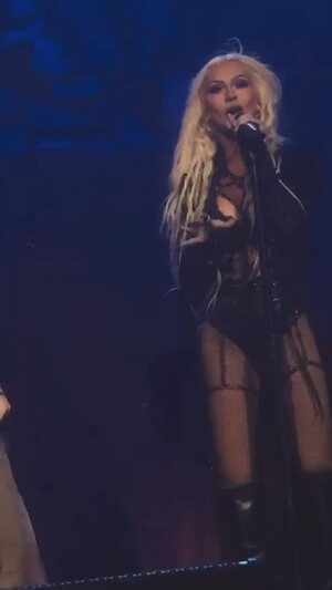 Christina Aguilera leaked photo #119