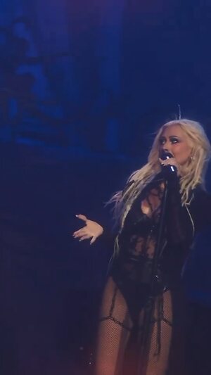 Christina Aguilera leaked photo #122