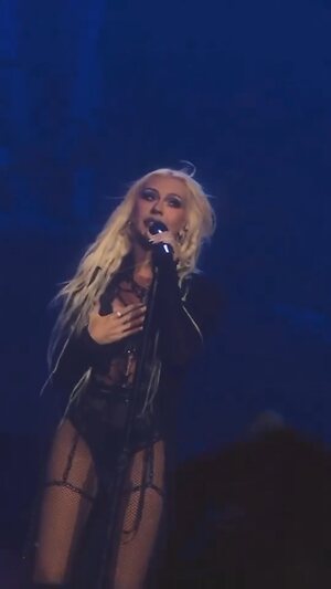 Christina Aguilera leaked photo #123