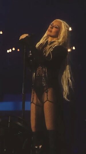 Christina Aguilera leaked photo #128