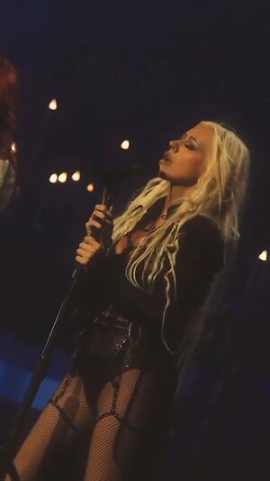 Christina Aguilera leaked photo #131