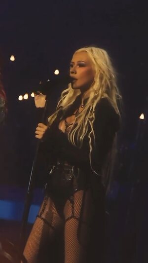 Christina Aguilera leaked photo #132