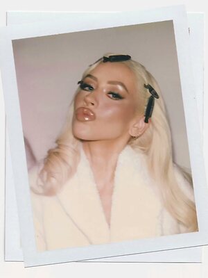 Christina Aguilera leaked photo #135