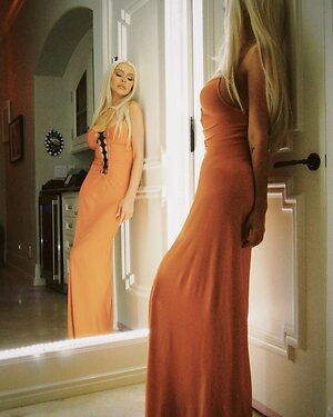 Christina Aguilera leaked photo #390
