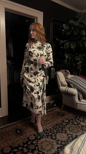 Christina Hendricks leaked photo #11