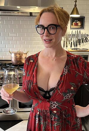 Christina Hendricks leaked photo #95