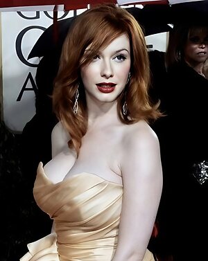 Christina Hendricks leaked photo #159