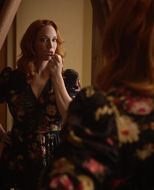 Christina Hendricks leaked photo #222